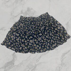Forever 21 Daisy Mini Skirt - Small
